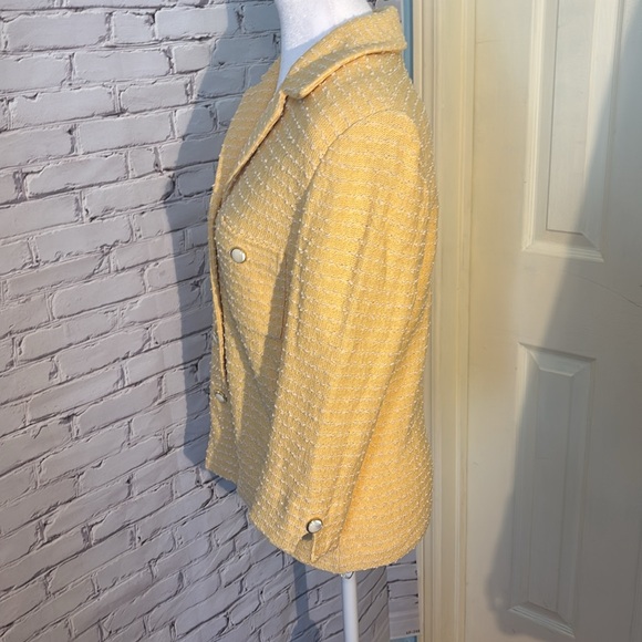 Vintage St. John Blazer - Picture 6 of 12